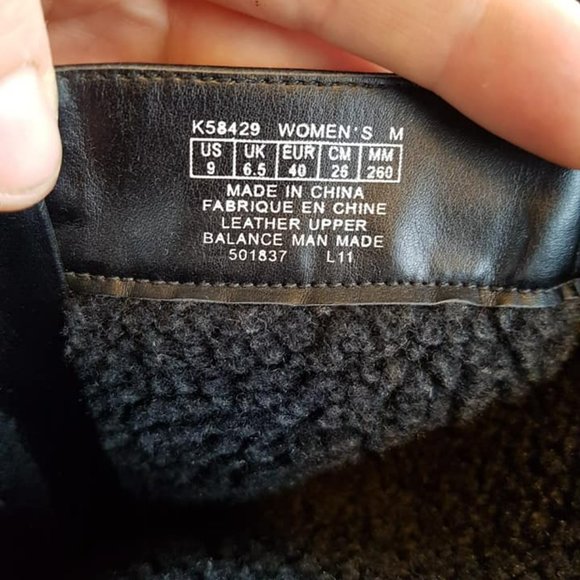 Rockport high heeled, leather boots, size 9 - Picture 5 of 6